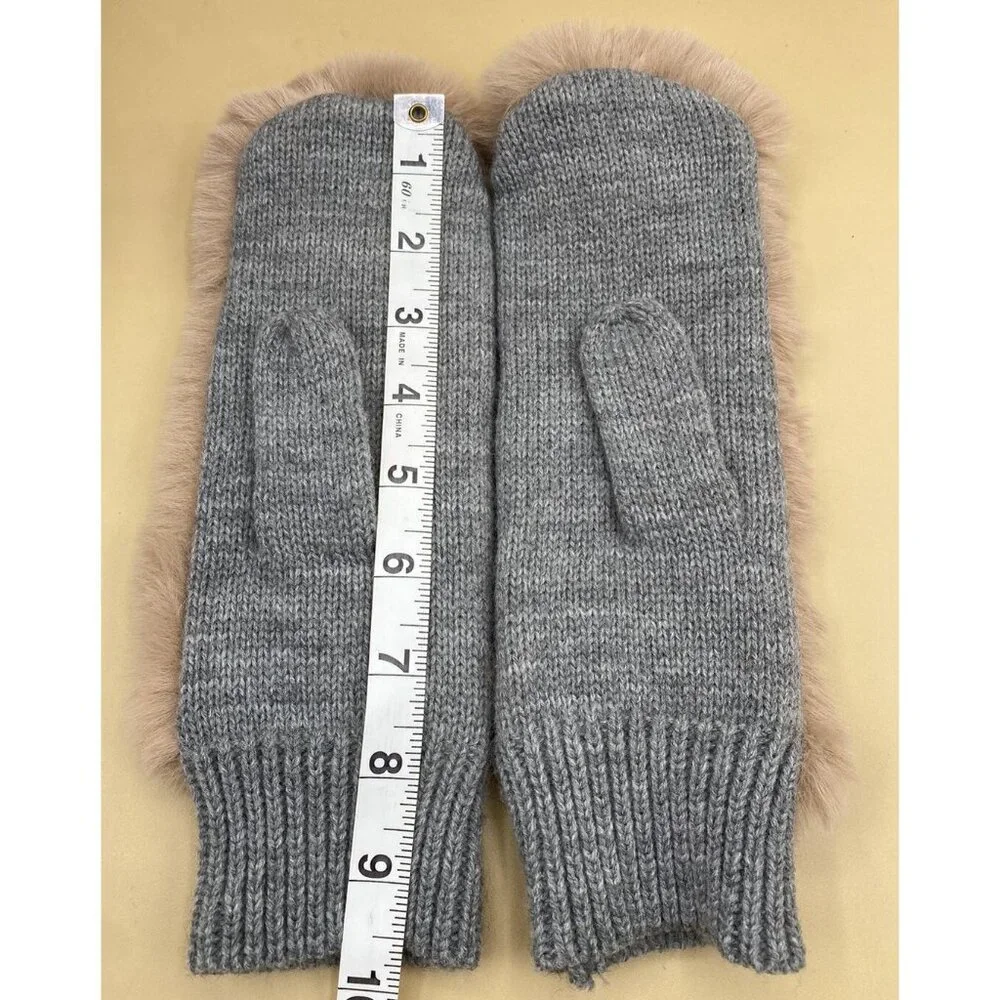Hatley Heritage Canada Women’s Grey Knit Faux Fur Mittens Gloves